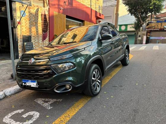 FIAT TORO 1.8 16V EVO FLEX FREEDOM AT6 FIAT TORO 1.8 16V EVO FLEX FREEDOM AT6